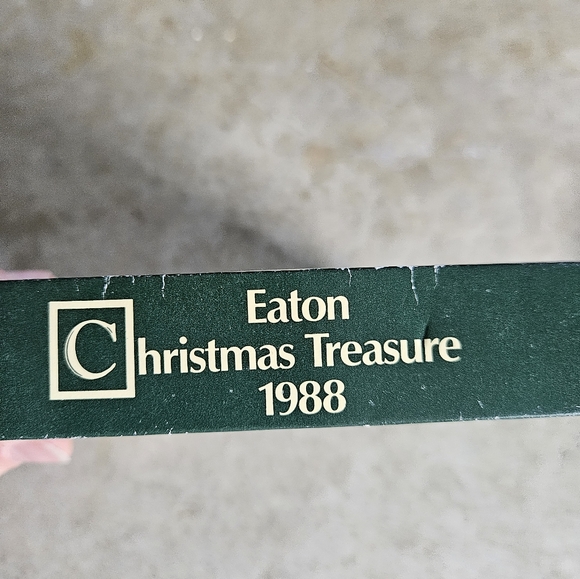 Vintage 1988 Eaton Christmas Treasure hand painted rocking horse ornament in box - Picture 2 of 8